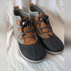 Sorel Kids' Black and Tan Rain Boots